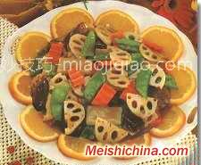 什锦藕片的做法 