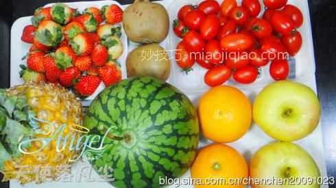 另类插花:水果花篮