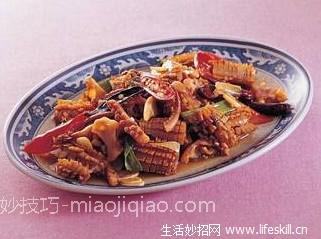 晁衡鱿鱼的做法