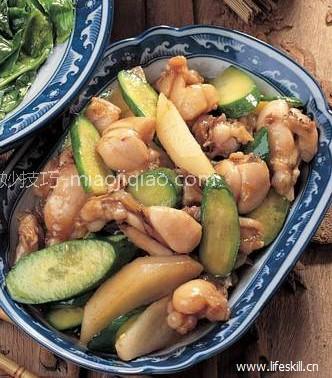 黄瓜梨片炒田鸡 