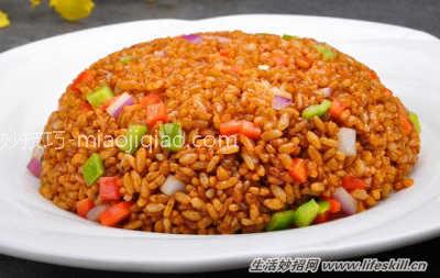 三种家常炒饭的做法