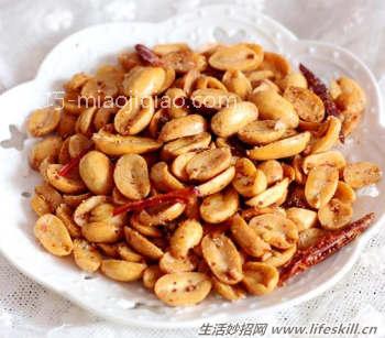 下酒菜酒鬼花生的做法