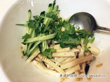 简单3步骤，做出入味的凉拌豆干！