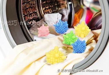 用洗衣机洗衣服如何防止衣服打结?