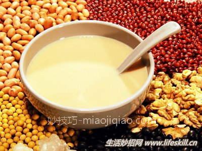 老年人补充钙质喝豆浆好吗?