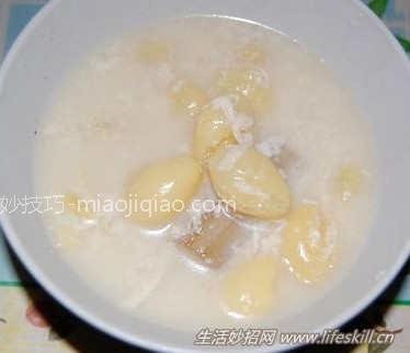 银杏可以和牛奶一起饮用吗?