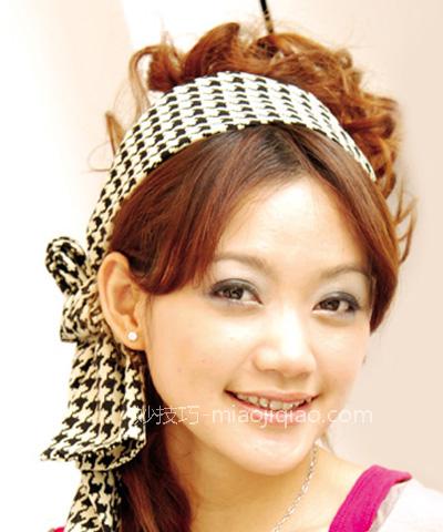 搭配适合自己脸型的发带 搭配适合自己脸型的发带