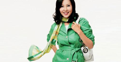 明星释放十二星座卷发魅力 