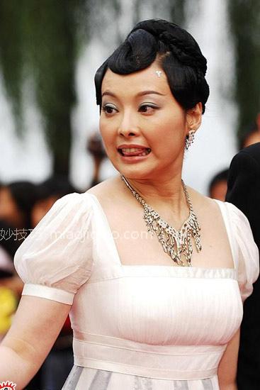 从明星发型看流行 一改以往发型 