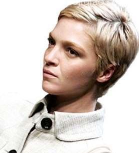 英日韩3国美女最IN发型 