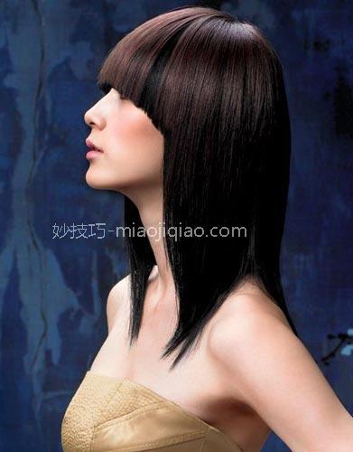 巧用跳跃色彩掩盖年龄