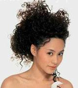 “爆炸头”明星的卷发诱惑