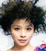 “爆炸头”明星的卷发诱惑