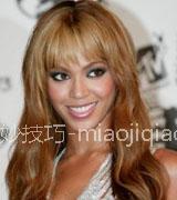 街头流行的明星气质实用卷发