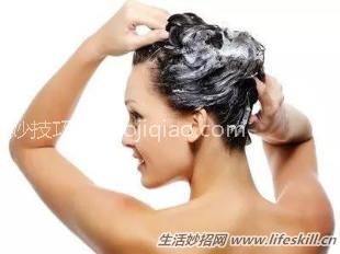 日常洗发四大错误 看看你有没有犯?
