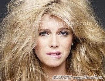 解决头顶头发毛躁的小窍门